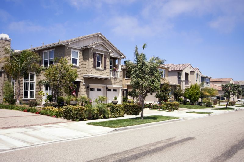 Hotel Mulching in Ventura County, CA