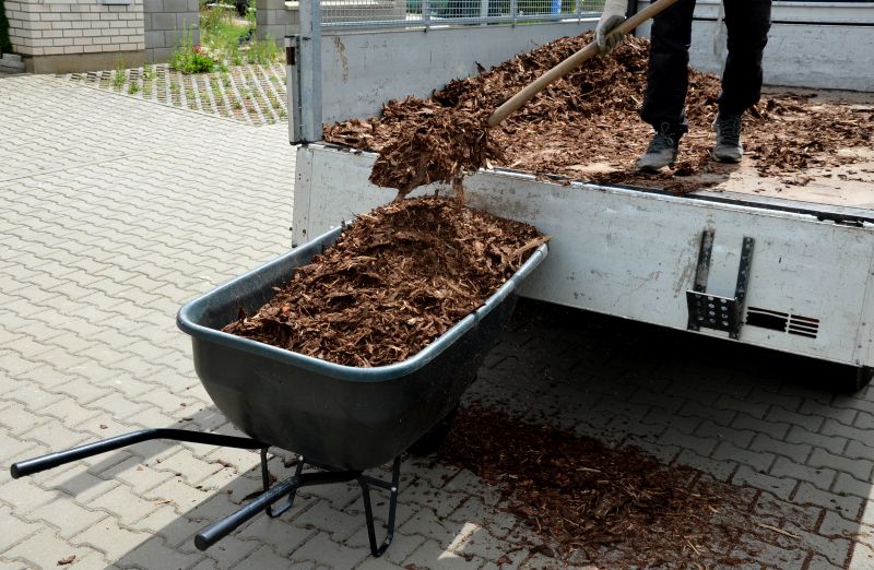 Mulch Truck Loading